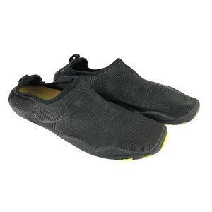 Fantiny Womens Water Shoes Fabric Slip On Black Geometric Size 38 US 7